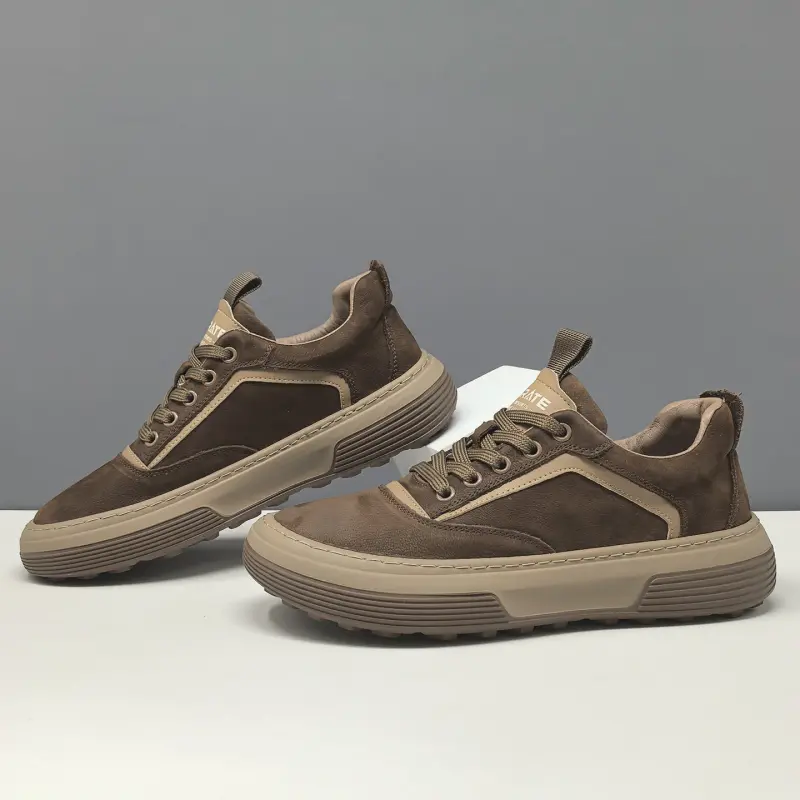 Men's Quilted Leather Minimalist Flat Casual Sneakers