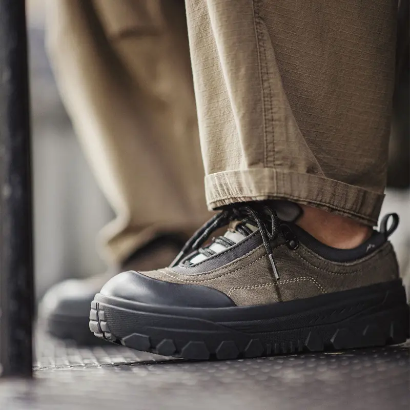 Men's Retro Suede Soft Thick Soled Casual Shoes