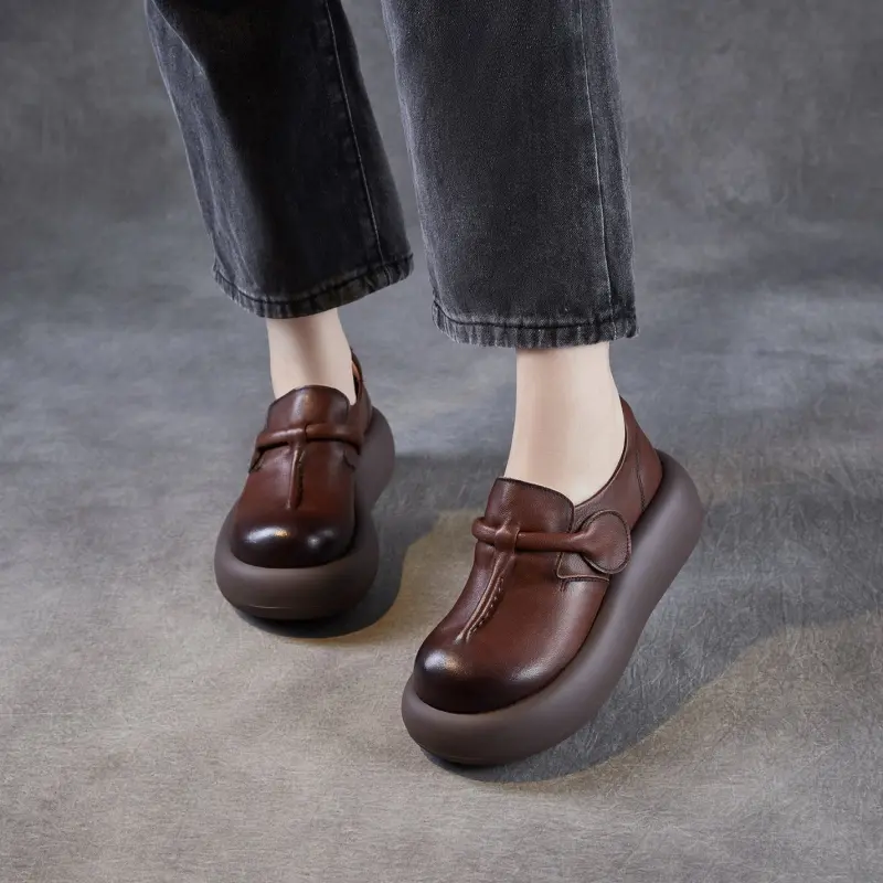 Women Retro Leather Chunky Platform Casual Shoes