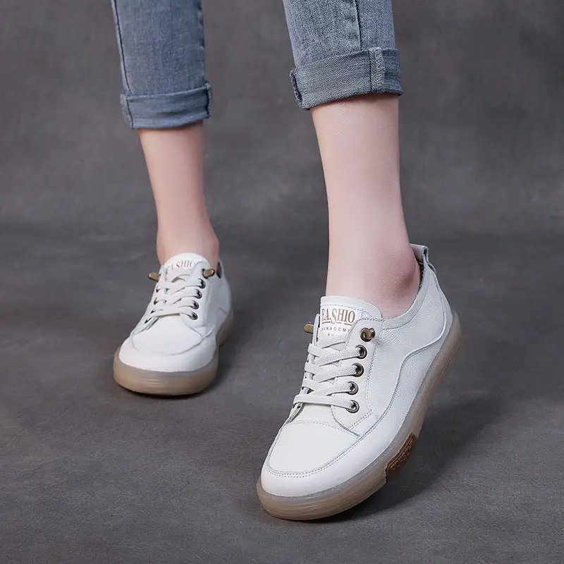 Women's Fashion Leather Soft Flat Casual Shoes