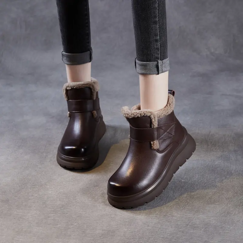 Women's Retro Leather Comfort Velcro Ankle Snow Boots