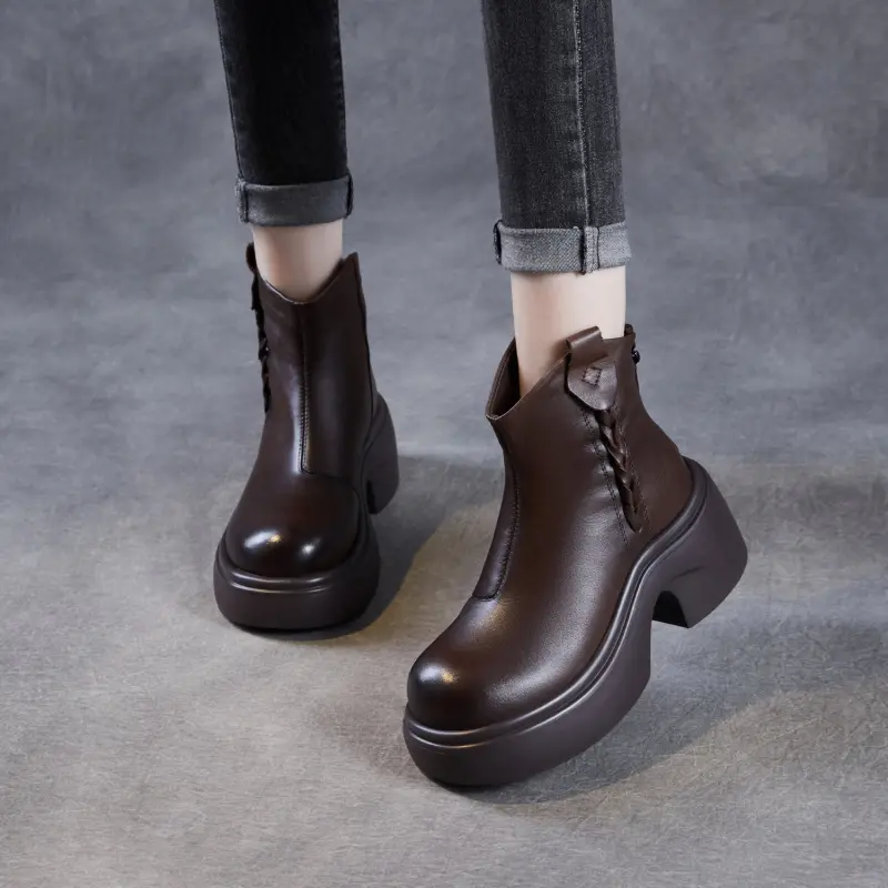Women's Retro Plain Leather Platform Snow Boots
