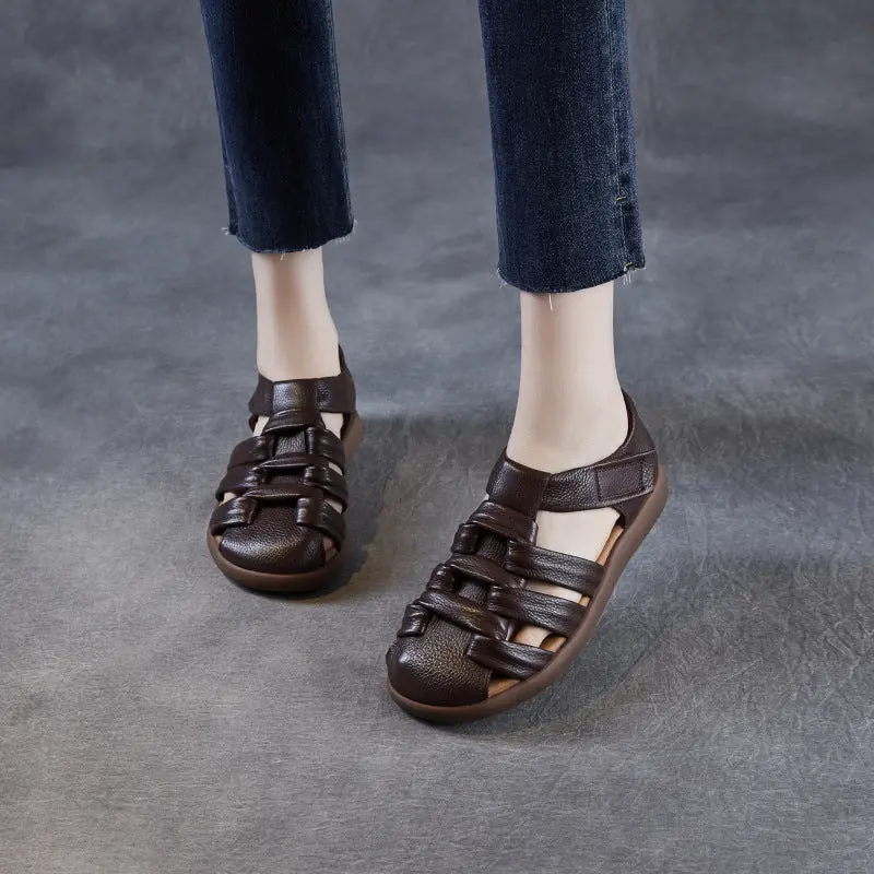 Women's Retro Plain Leather Round Head Velcro Sandals