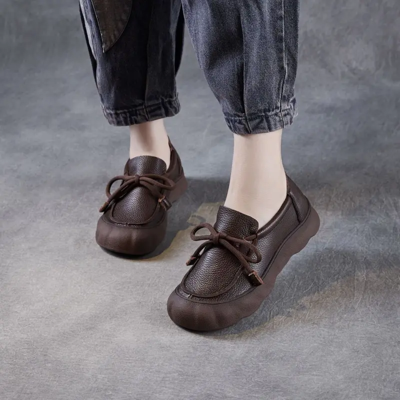 Women's Vintage Soft Leather Lace-Up Casual Shoes